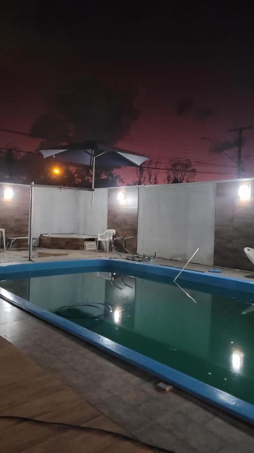 Vila Casa Com 2 Piscinas Matinhos Exteriér fotografie