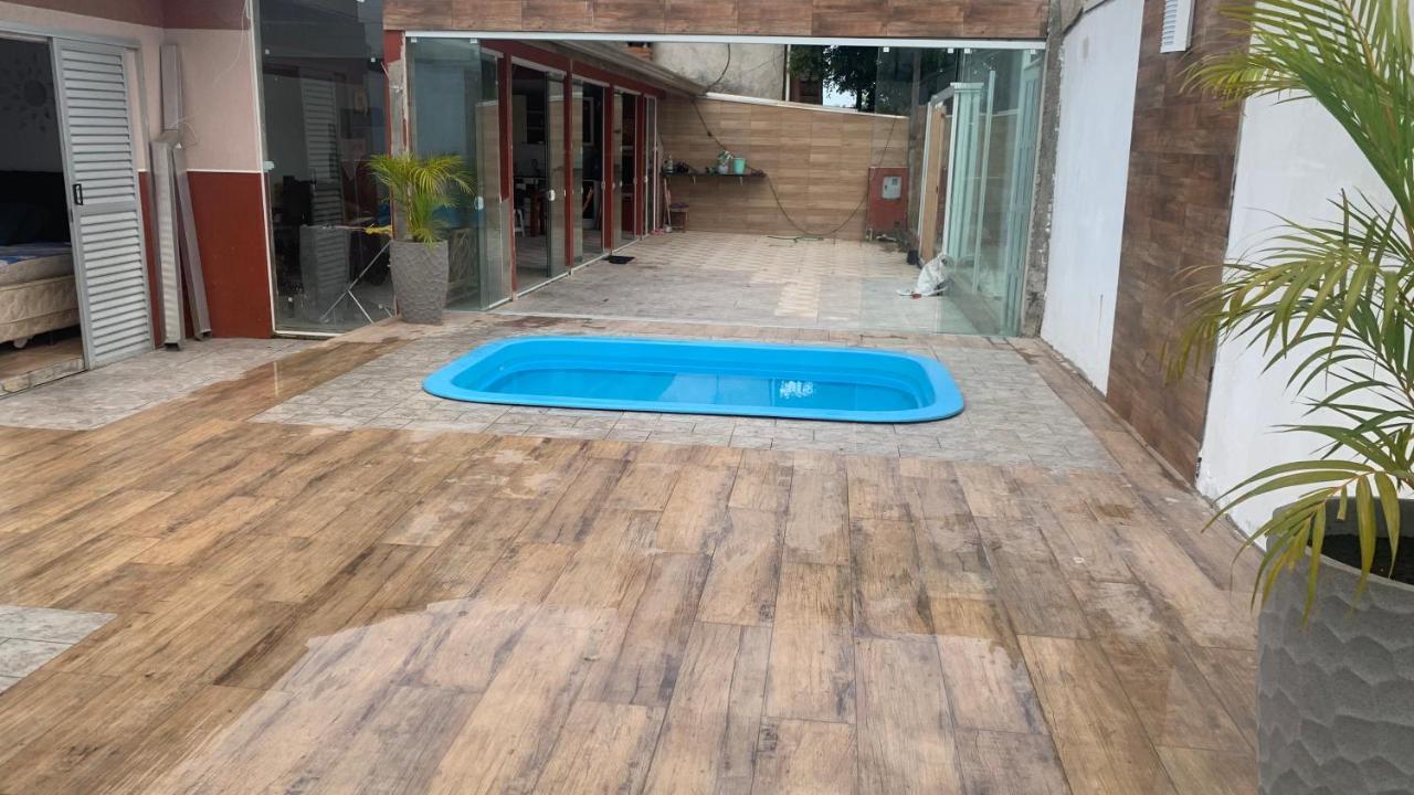 Vila Casa Com 2 Piscinas Matinhos Exteriér fotografie